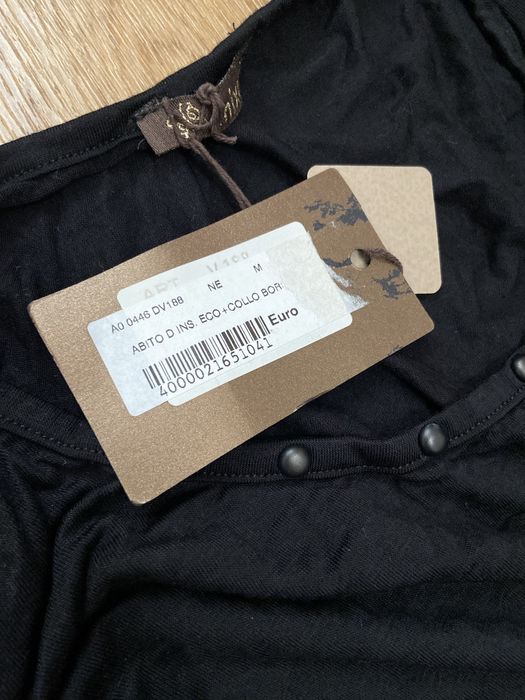 Продам новые платья