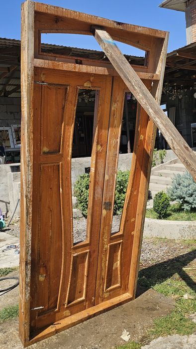 Ағаш есік сатылады