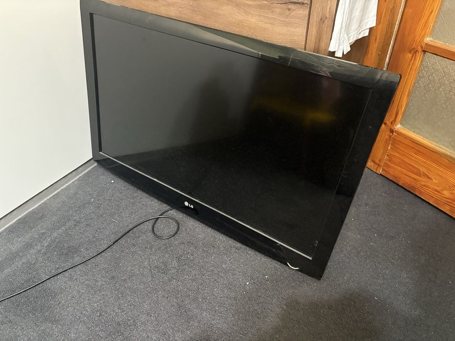 Телевизор LG б/у