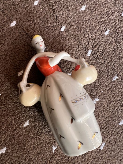 Статуэтка оргинал термез 150 минг сум