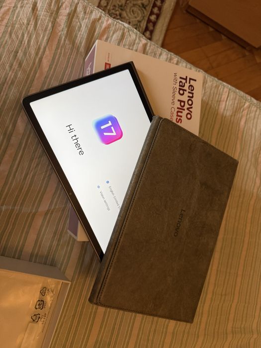 Tableta lenovo Tab Plus  8 gb ram