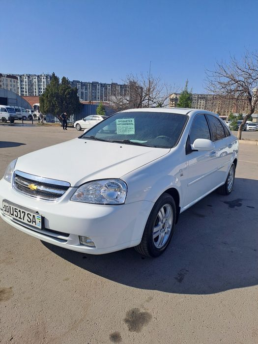 Ласетти 2013     1.6 матор. Автомат нахт ва викупга берилади