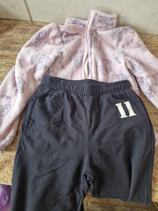 Детски дрешки почти неизползвани от 140-152 см.