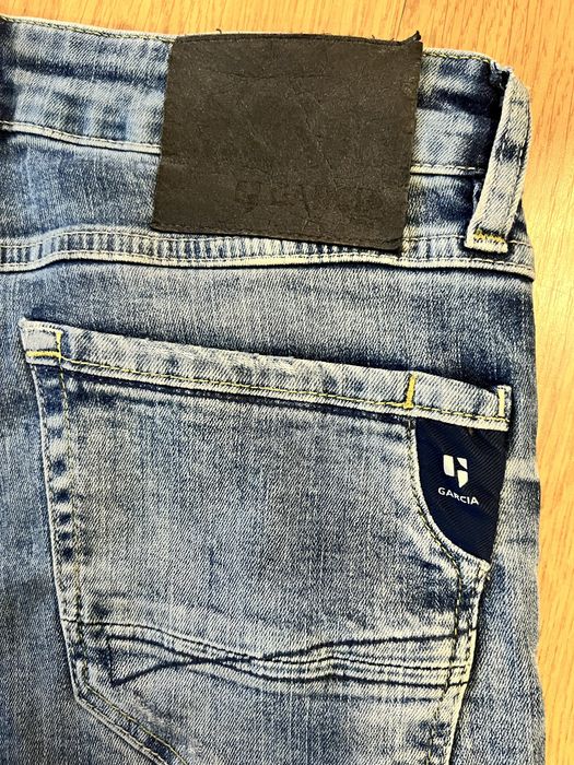 Jeans Garcia albastru marime 29 + lungime 32