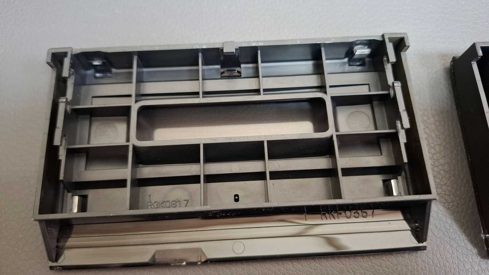 Technics RS-TR575 крышки подкассетников
