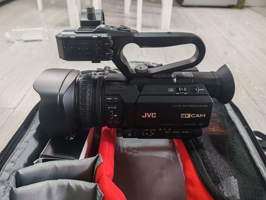 JVC GY-HM250E Camera Video 4K Live Streaming