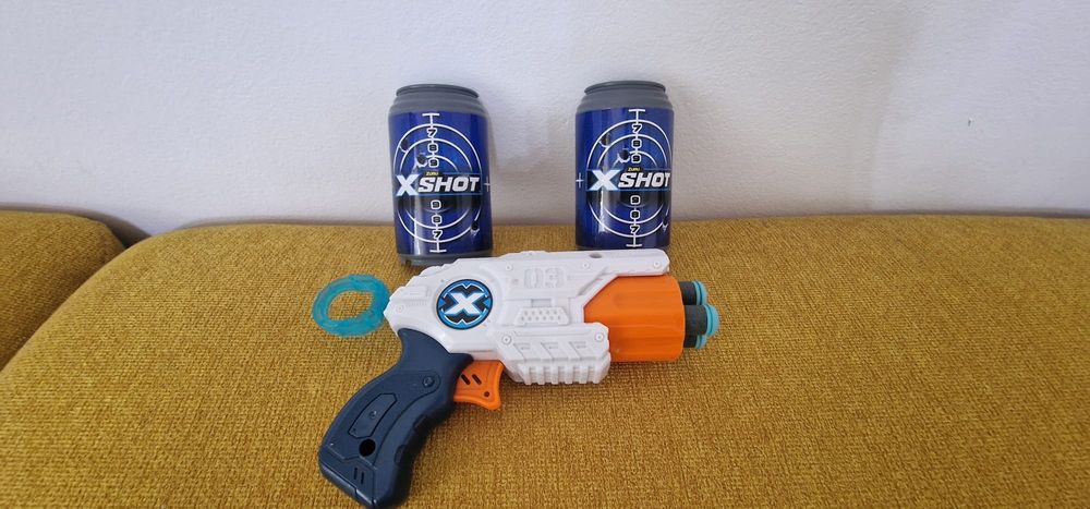 Pistol de jucărie