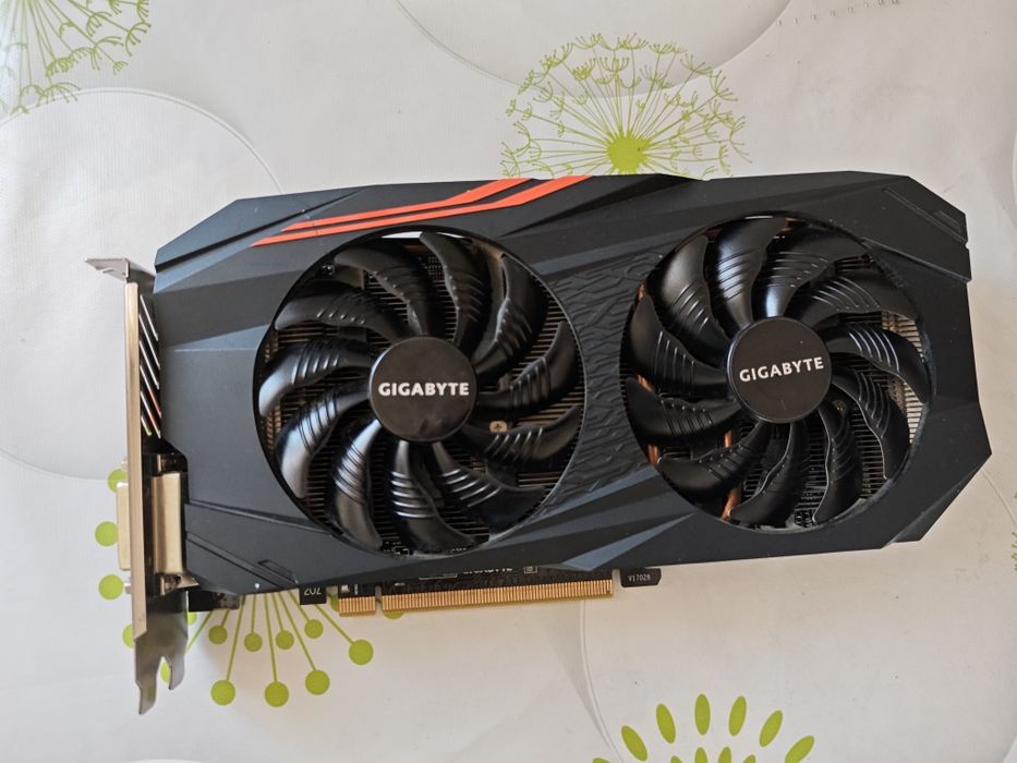 Продам Rx 580 4gb