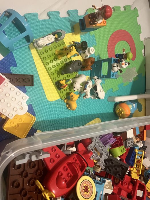 Продавам голямо лото дупло. Съдържа много части. Цена: 100 лв.