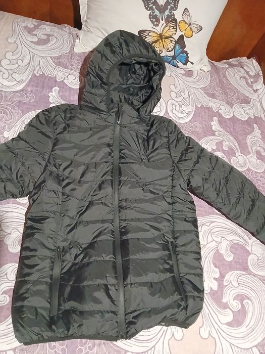 Vând geacă cu încălzire