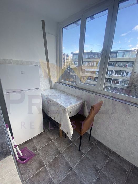 Дава се под наем Едностаен апартамент в Варна, Център - 30 кв.м за 239.19 € - Снимка #4