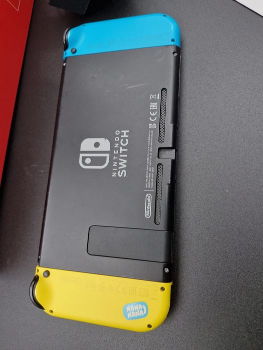 Nintendo switch+Joc Super Mario Bros Deluxe