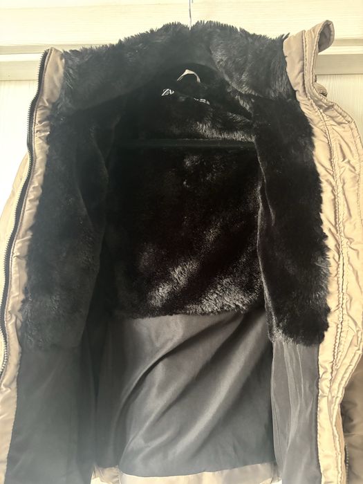 Зимно дамско яке Zara