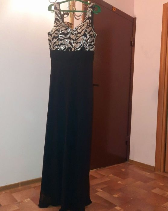 Платье вечернее длинное