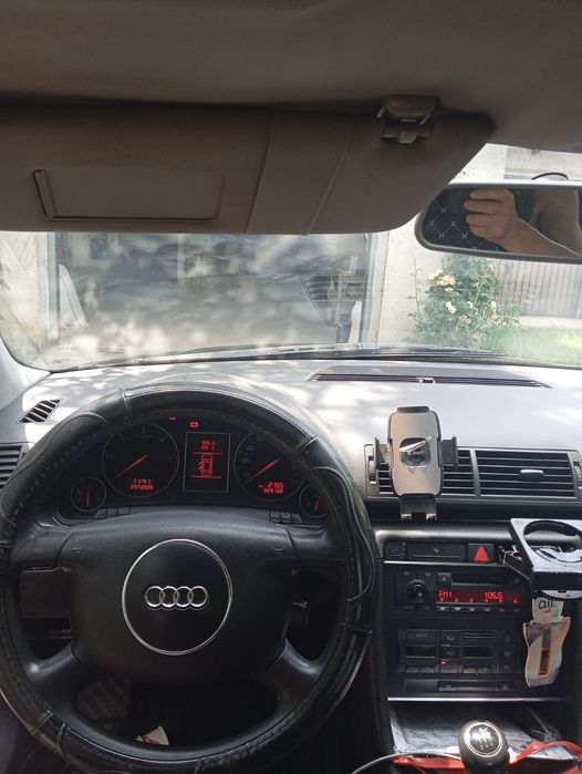 AUDI A4 2004 — imagine 3