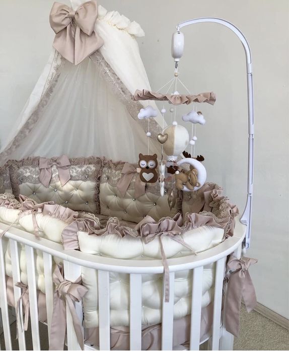 Продам очень красивый детский комплект!