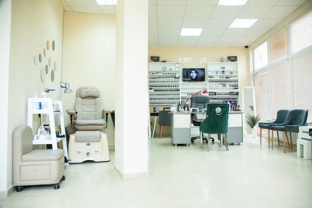 Продава се Магазин в Добрич, Автогара - 47 кв.м за 1596 €/кв.м - Снимка #1