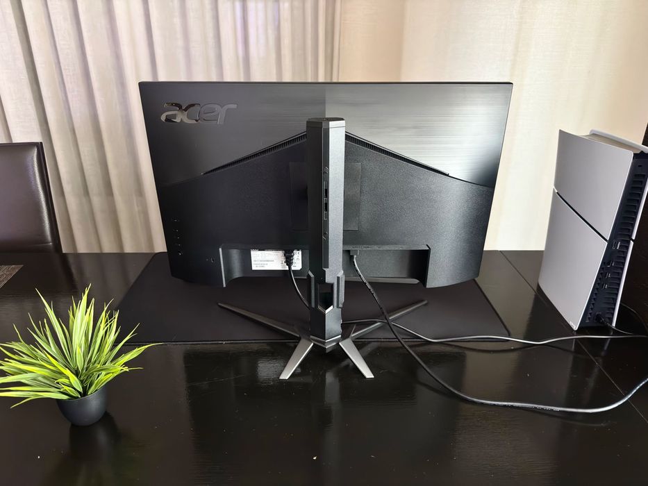Нов Acer Predator 27' 1440p 200hz HDR500