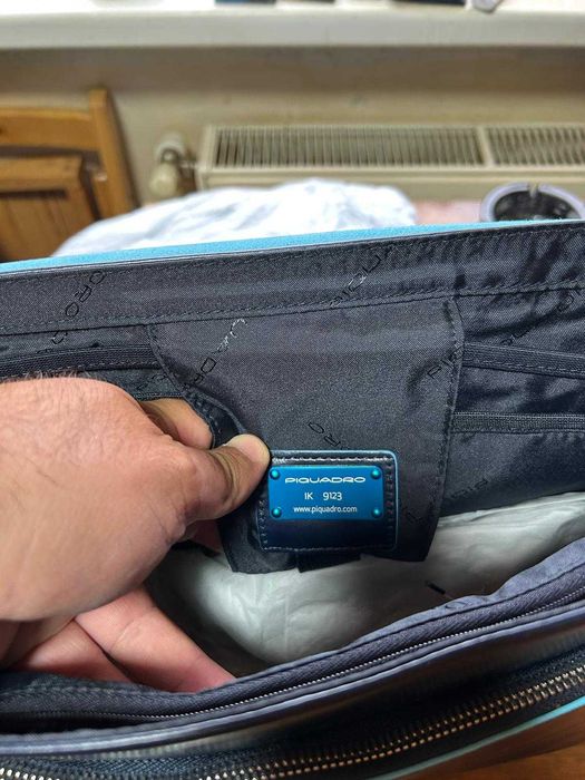 geanta laptop PIQUADRO piele naturala