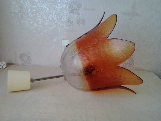 Продаю люстру *Тюльпан*