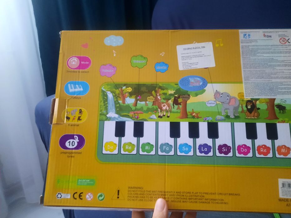 Covoraș muzical bebelus