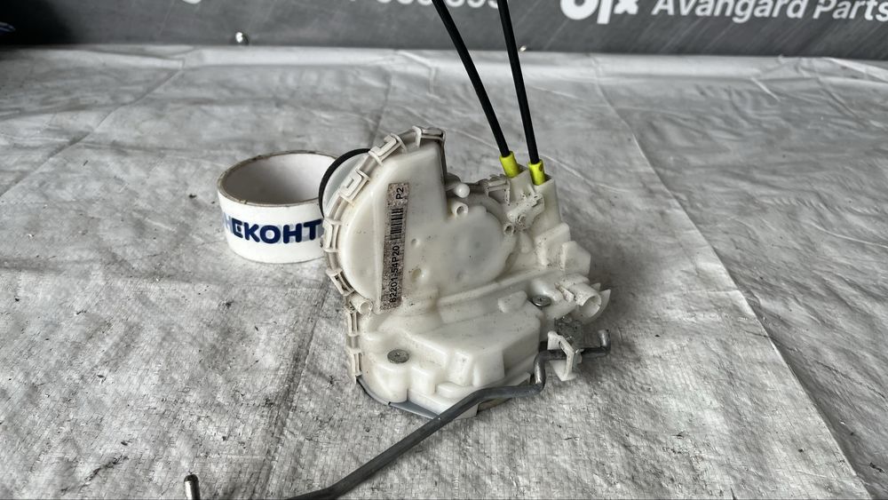 Предна дясна брава Suzuki Vitara 2015-