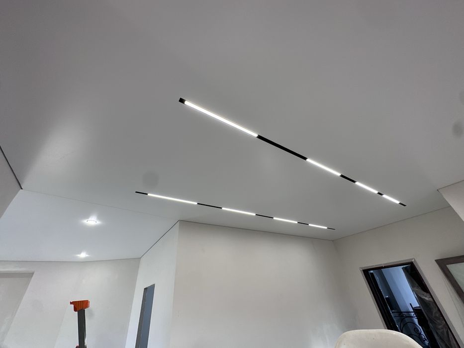 Кермелі төбе Натяжные потолки