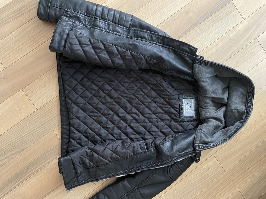 Vand geaca baieti marimea 152 cm