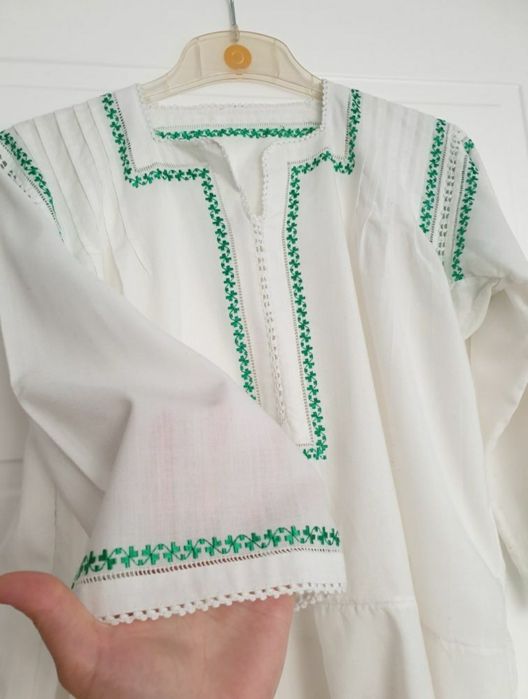 Ie veche matase naturala autentica