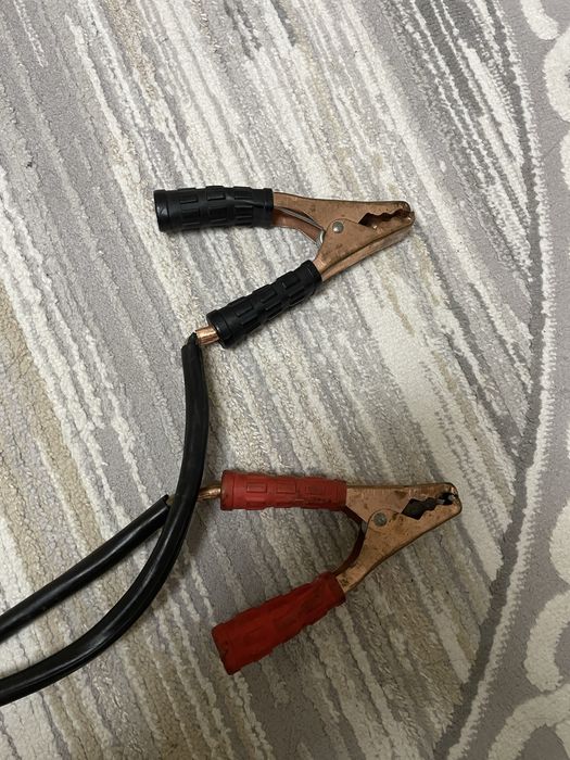 Провода для прикуривания автомобиля