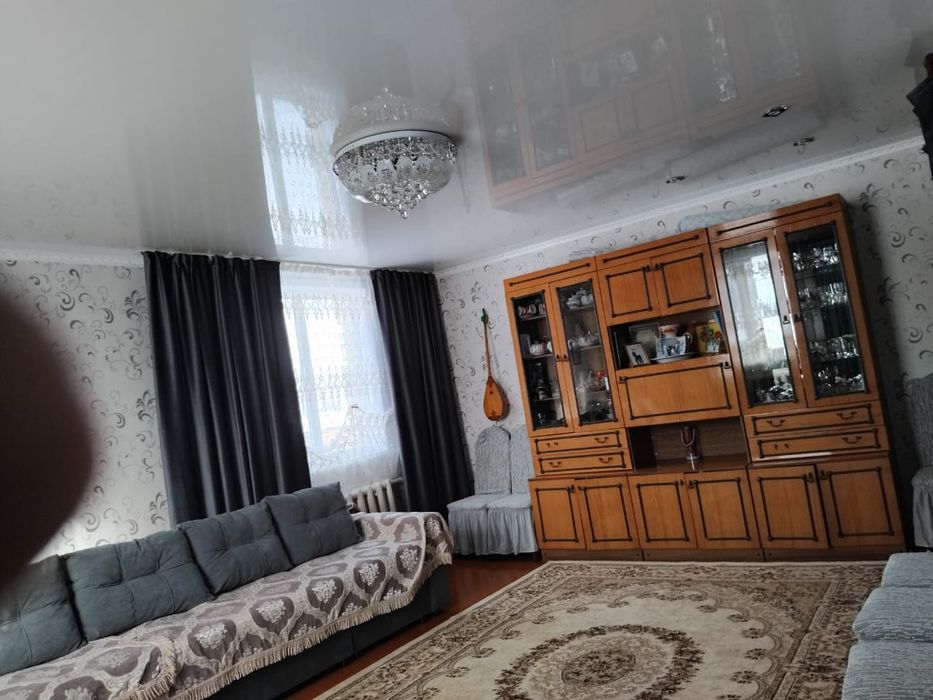 Продается большой  дом