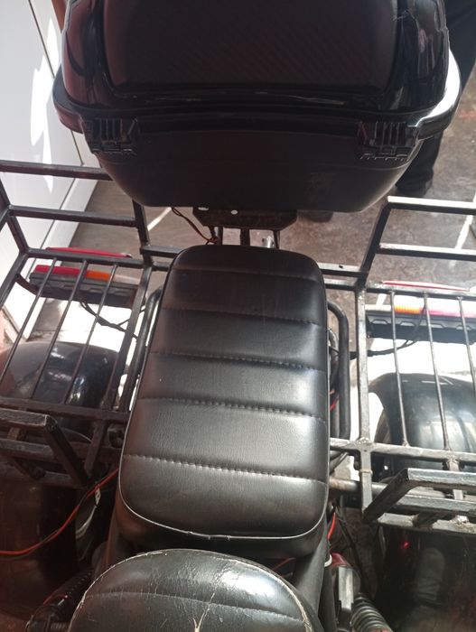 Scuter electric 3 roti