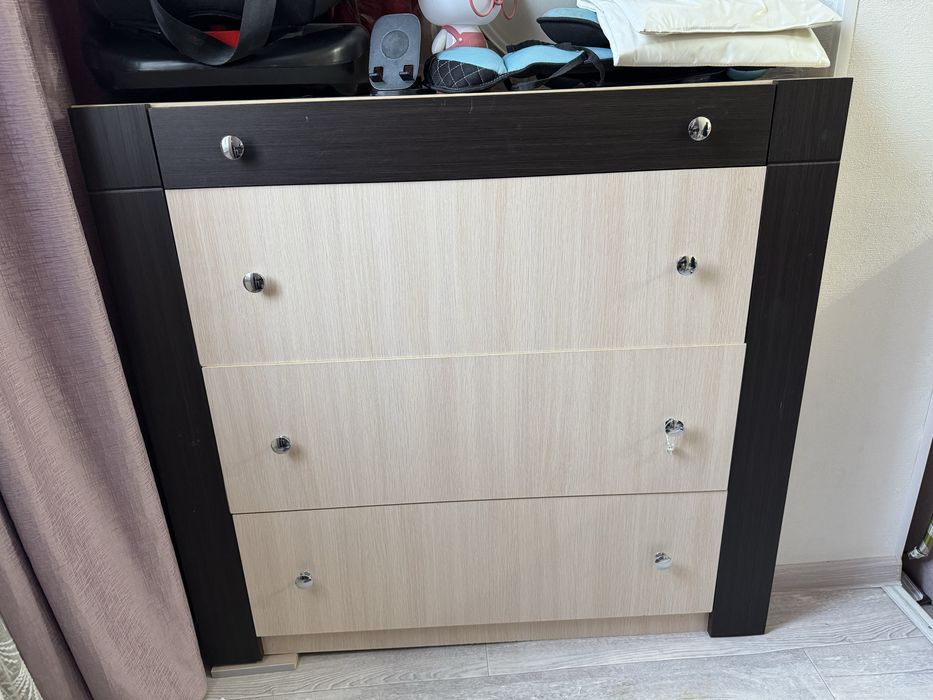 Комод в нормальном состоянии, цена символическая