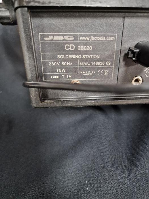 JBC CD-2B020 Stație de lipit profesională 75W + vârf nou