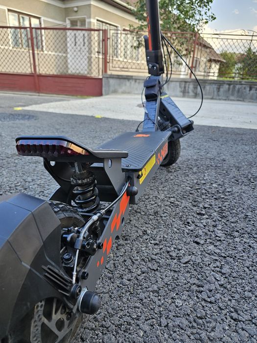 Trotineta KuKirin G2 2026, cumpărată recent, stare foarte bună
