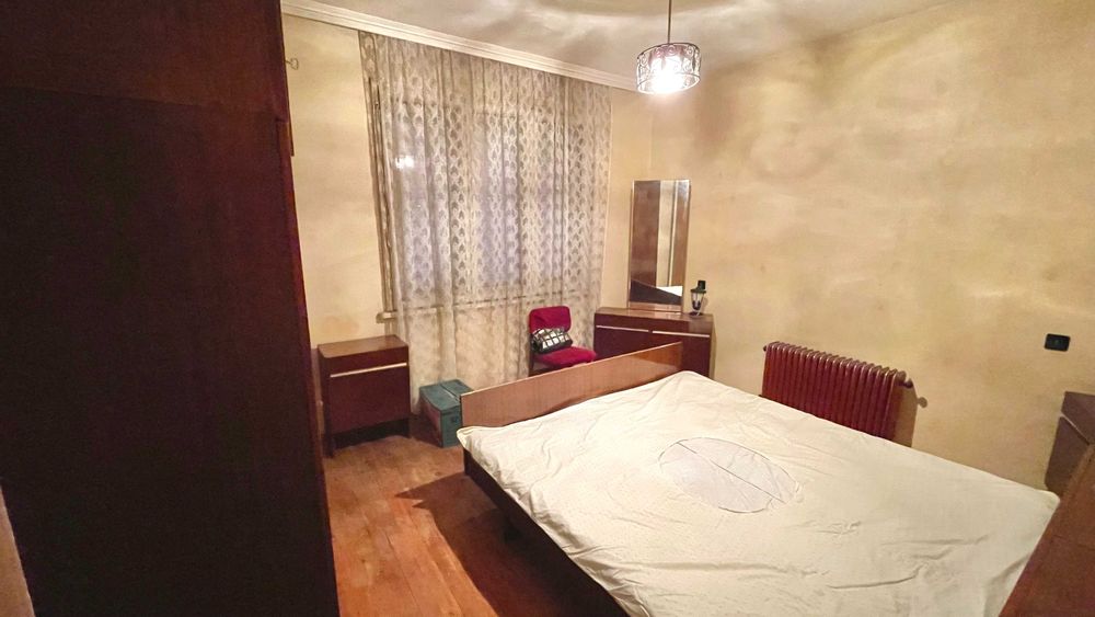 Продава се Многостаен апартамент в Хасково, Овчарски - 119 кв.м за 750 €/кв.м - Снимка #2