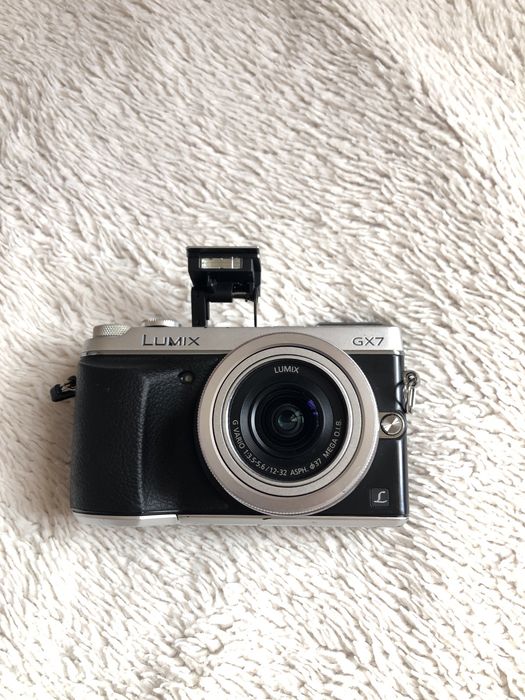 Lumix GX7 + обектив