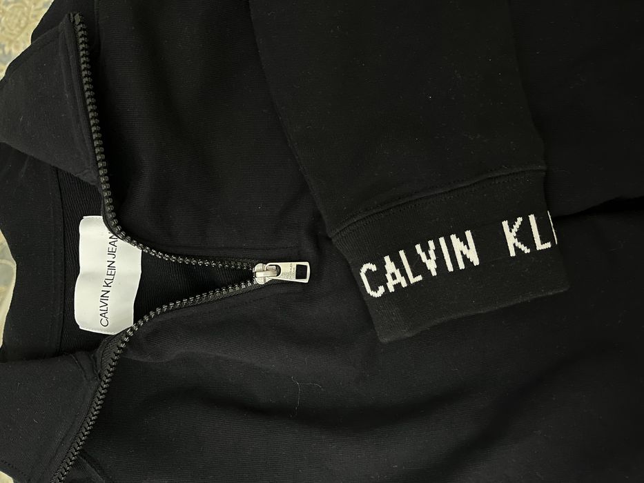 Свитшот calvin оригинал