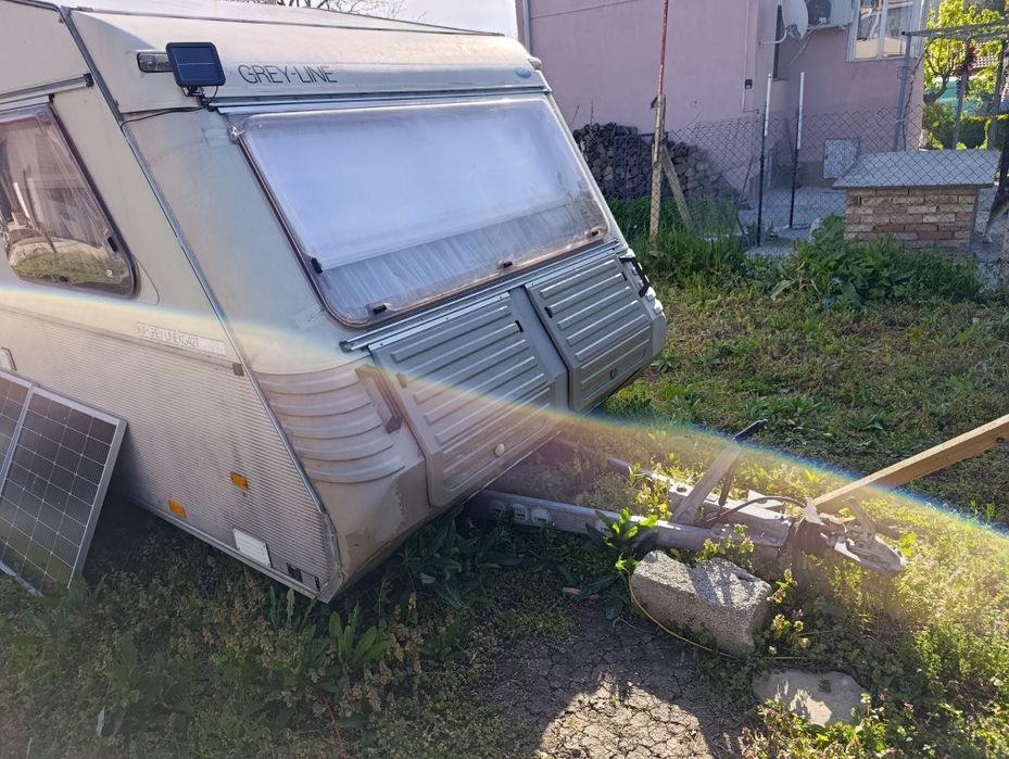 Продавам каравана