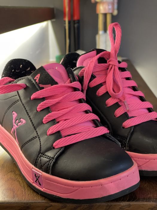 Обувки с колелца-ролери