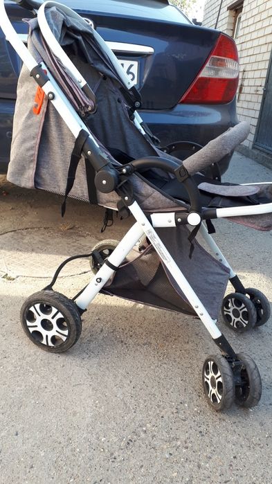 Детская коляска  б/у