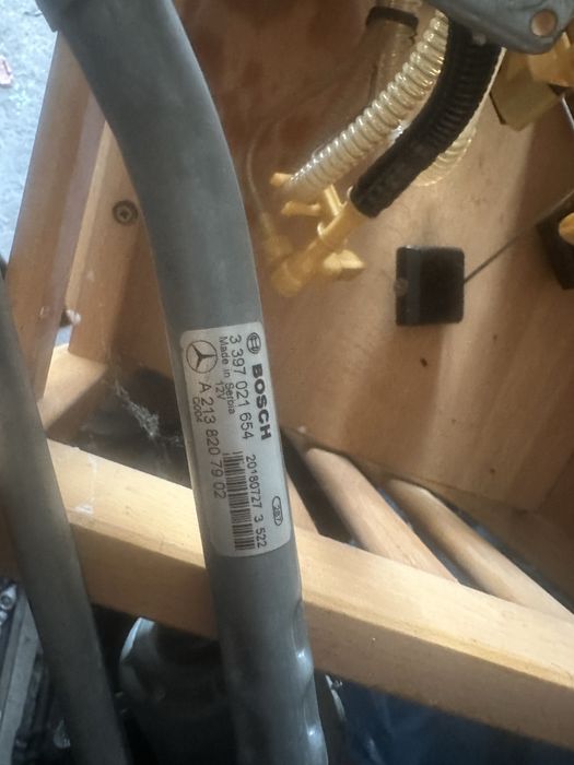 Мерцедес Mercedes рамо чистачки с електромотор