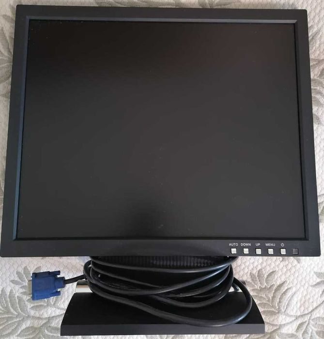 Монитор LCD 1702