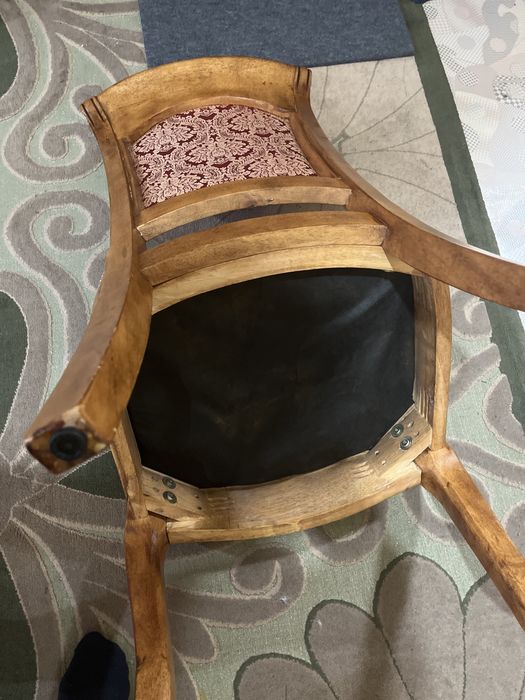 Продам стулья необычные