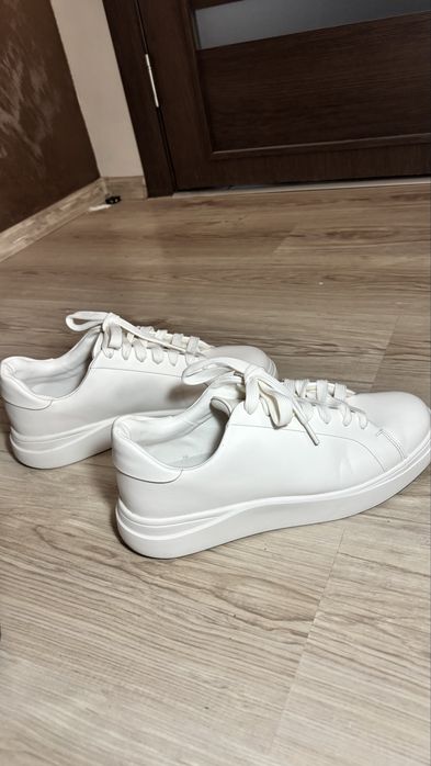Мъжки обувки Zara