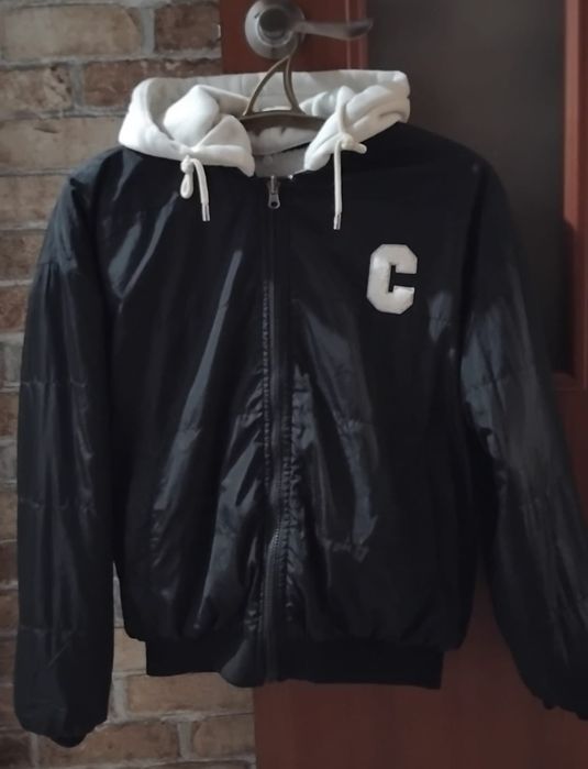 Куртка осень весна.