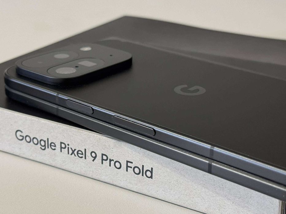 Бартер! Google Pixel 9 Pro Fold 512GB Obsidian (Черен)