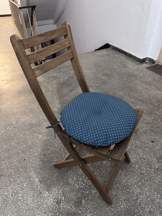 Masă pentru perete+2 scaune
