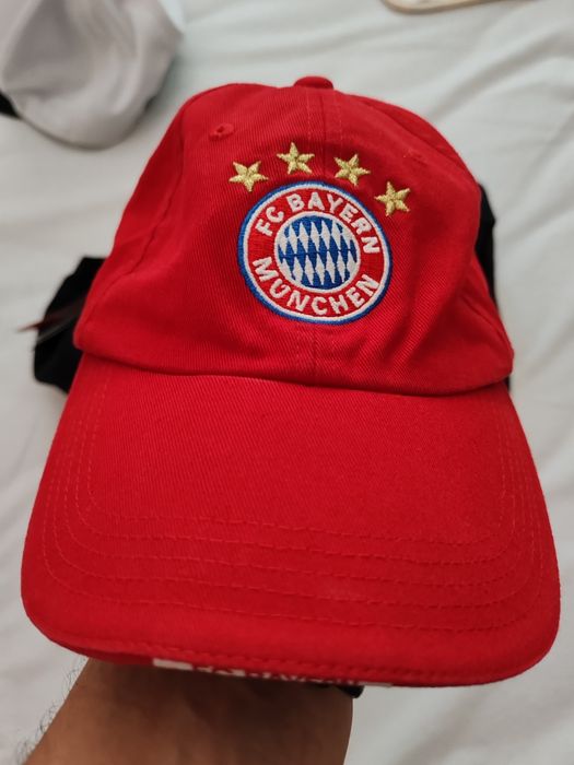 Шапки Adidas Reebok