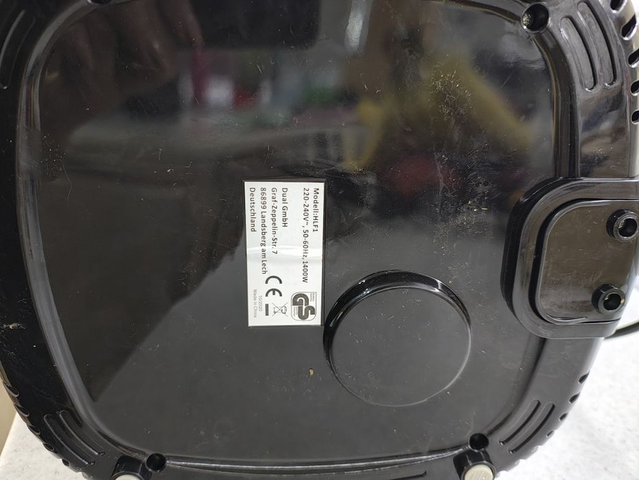 Air Fryer folosit puțin